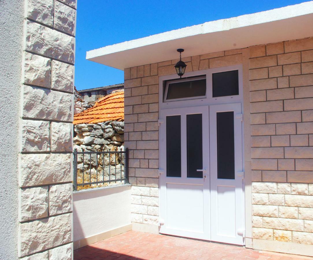 Holiday Home Ruda Vinišće 外观 照片